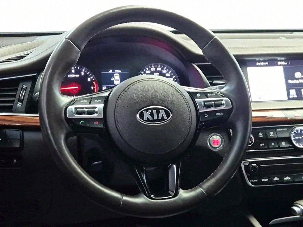 KIA K7 - Vista 9