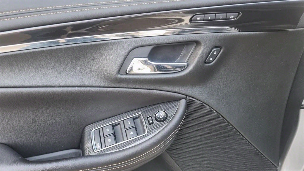 Chevrolet Impala 2018 Plateado - Importación desde Corea - HF Imports Iquique - Foto 19