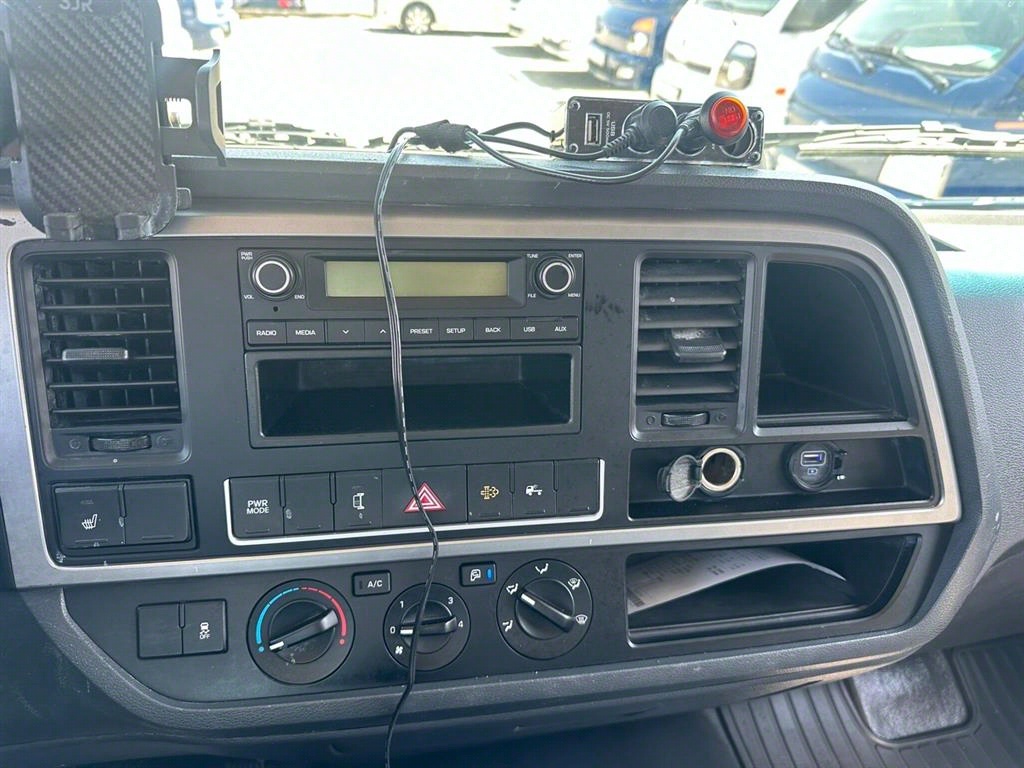 medium and large cargo Cargo - Vista 9