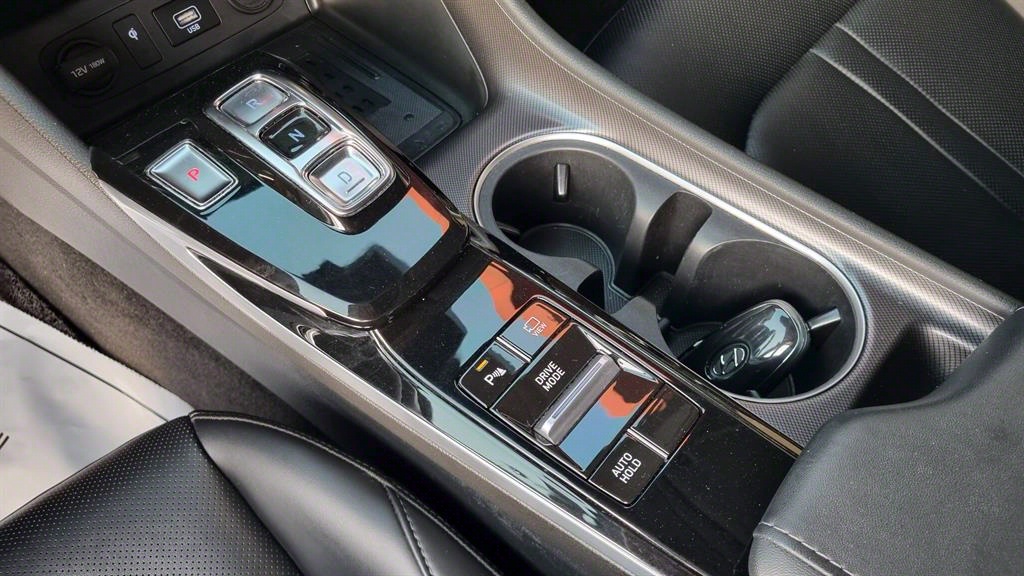 HYUNDAI Sonata - Vista 10