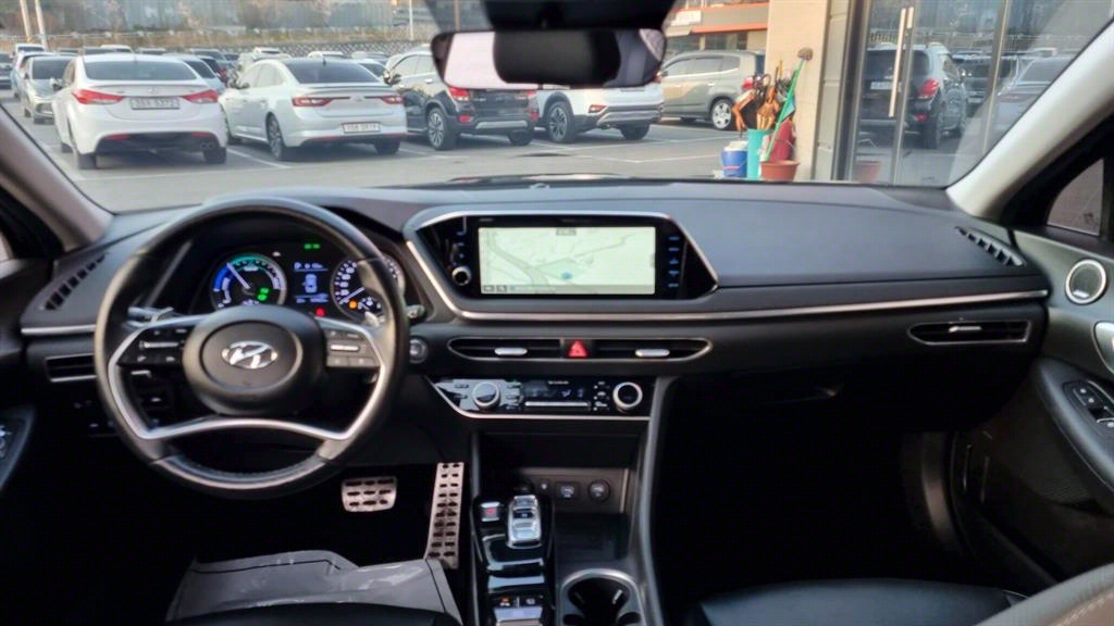 HYUNDAI Sonata - Vista 7