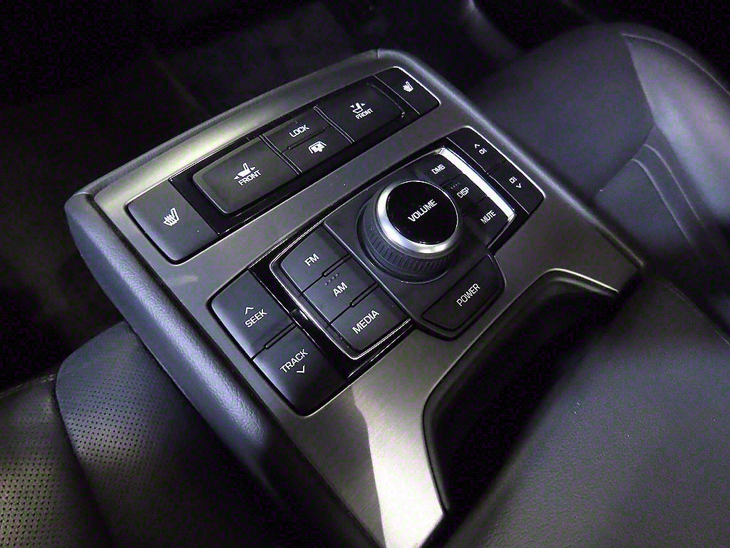 HYUNDAI Genesis 2016 Negro - Importación desde Corea - HF Imports Iquique - Foto 16