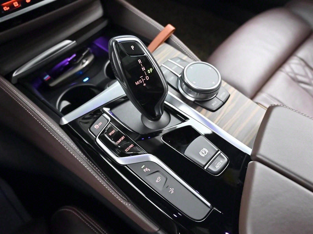 BMW Gran Turismo 2020 Café - Importación desde Corea - HF Imports Iquique - Foto 9