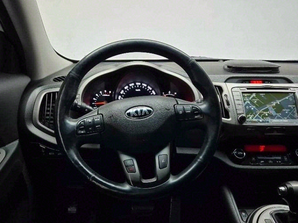 KIA Sportage - Vista 9