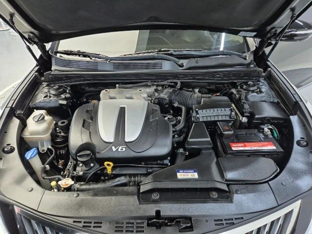 HYUNDAI Grandeur - Vista 5