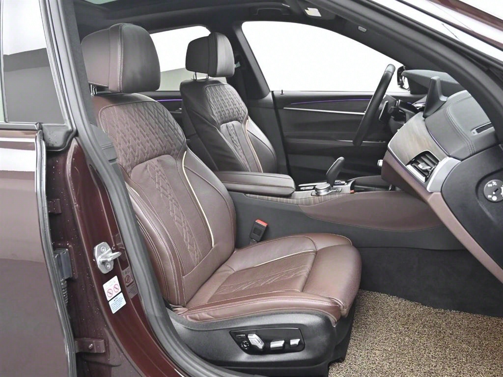 BMW Gran Turismo 2020 Café - Importación desde Corea - HF Imports Iquique - Foto 10