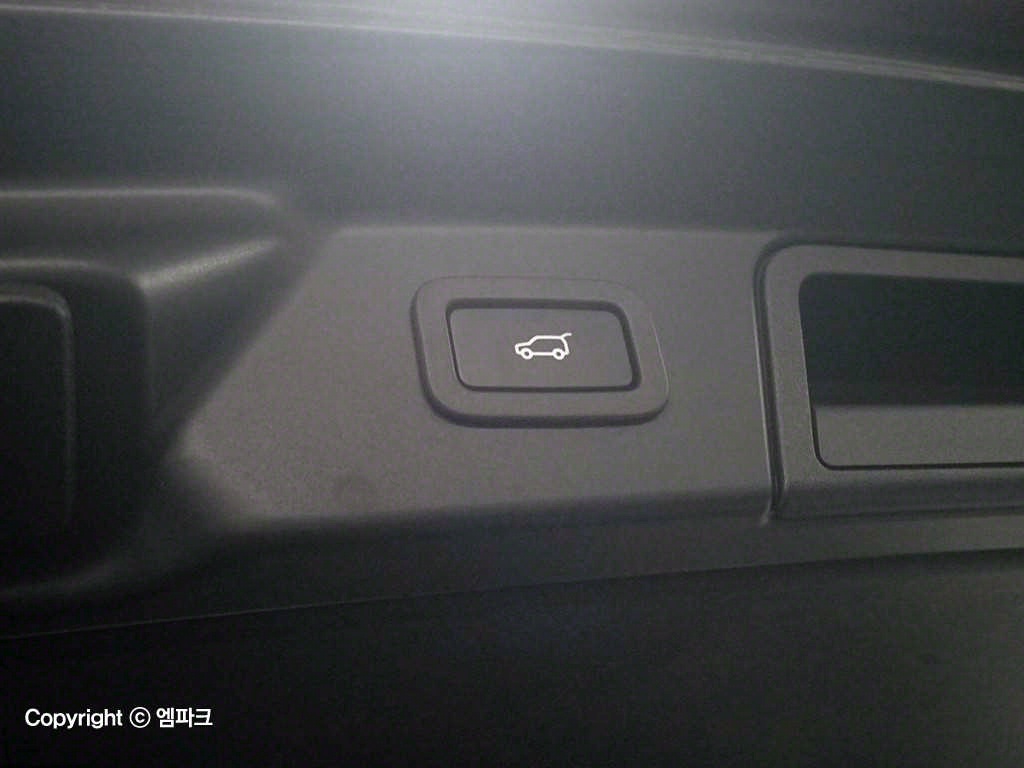 Land Rover Range Rover Bella 2018 Negro - Importación desde Corea - HF Imports Iquique - Foto 17