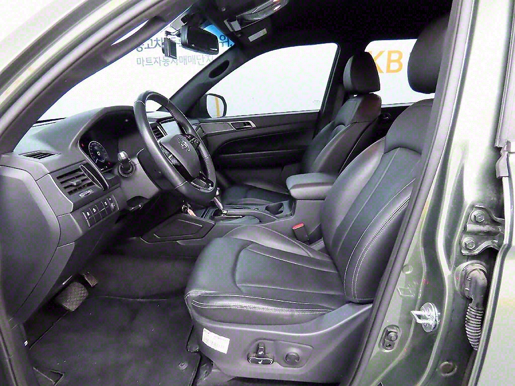 Ssangyong Rexton - Vista 5