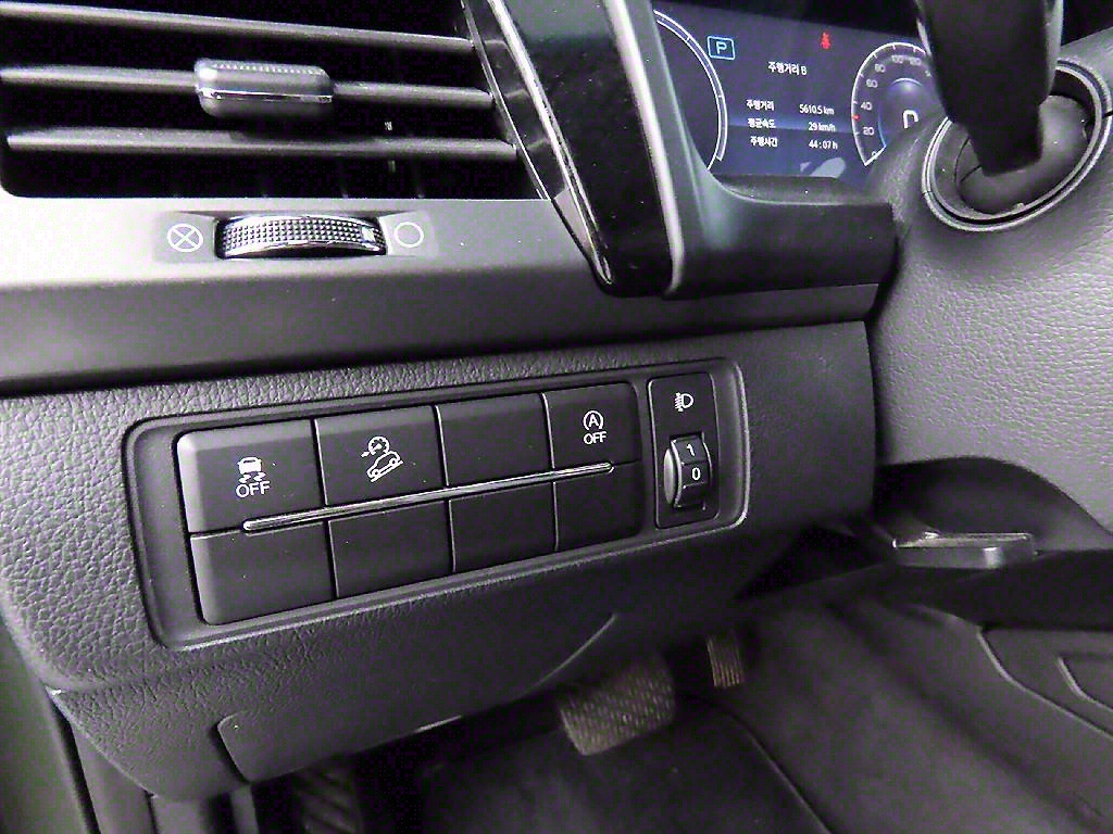 Ssangyong Rexton 2022 Verde - Importación desde Corea - HF Imports Iquique - Foto 13