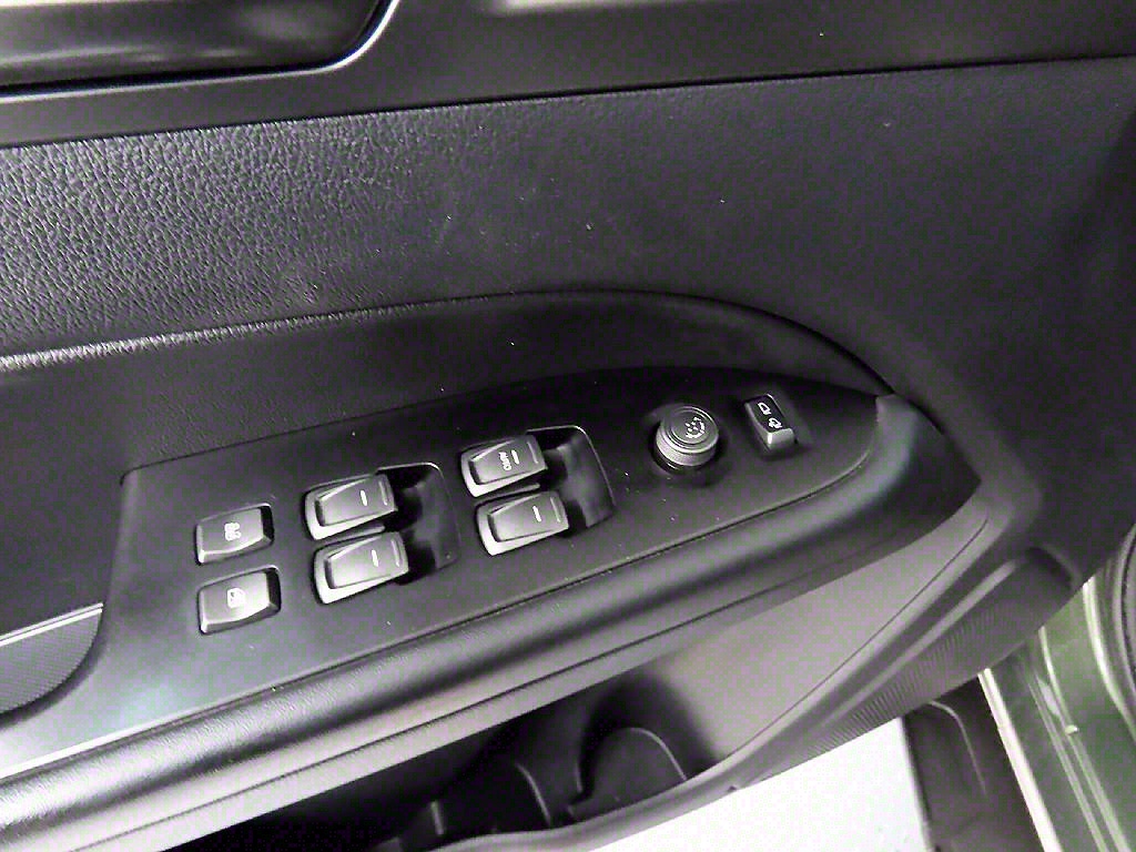 Ssangyong Rexton - Vista 11