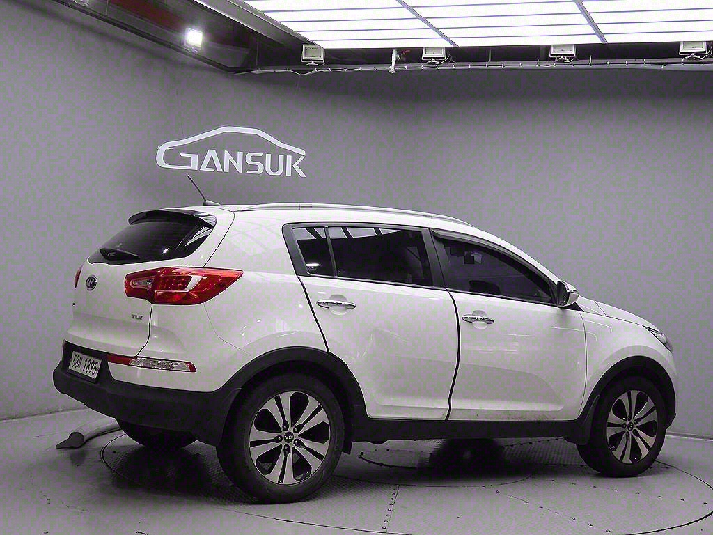 KIA Sportage - Vista 7