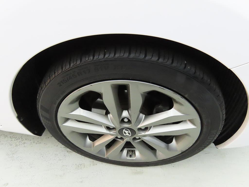 HYUNDAI i30 2016 Blanco - Importación desde Corea - HF Imports Iquique - Foto 20