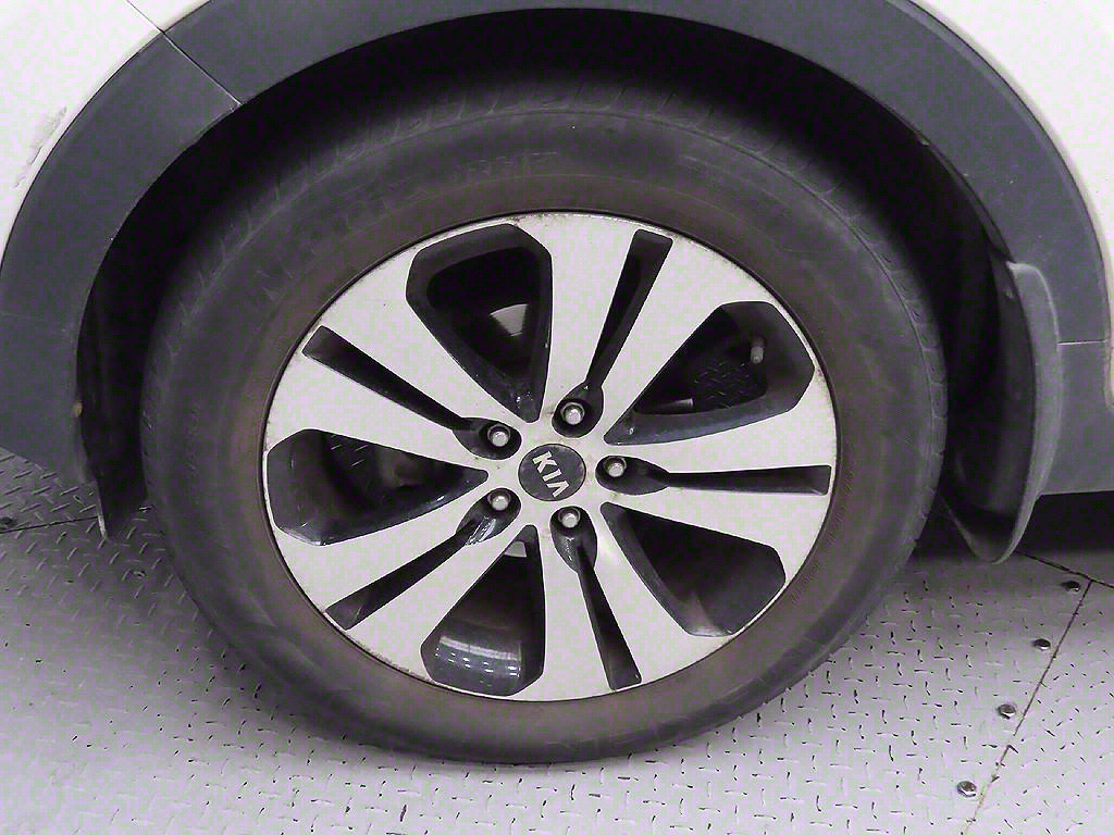 KIA Sportage - Vista 9