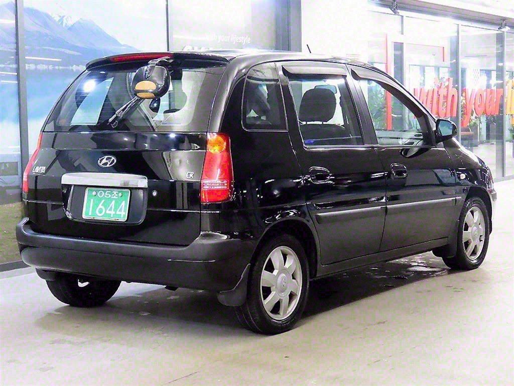 HYUNDAI Lavita - Vista 4