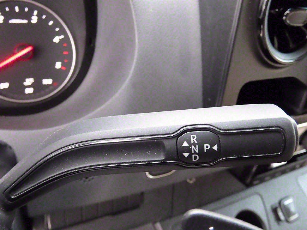 Mercedes Benz Sprinter - Vista 11