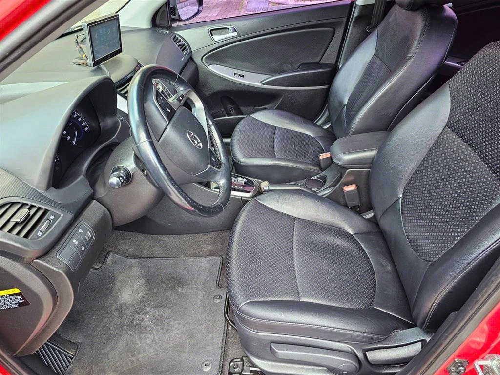 HYUNDAI Accent 2015 Rojo - Importación desde Corea - HF Imports Iquique - Foto 14