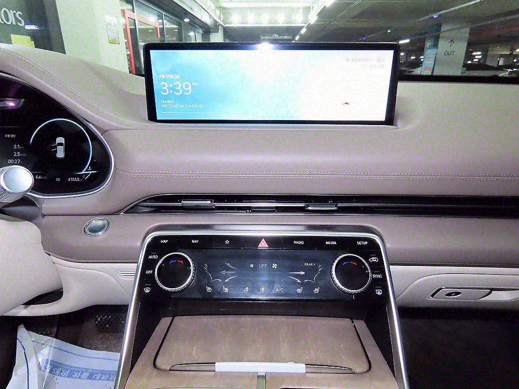 Genesis GV80 - Vista 11