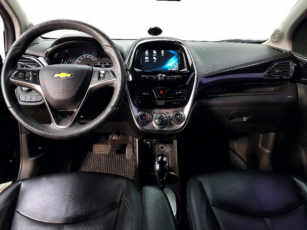 Chevrolet Spark - Vista 5