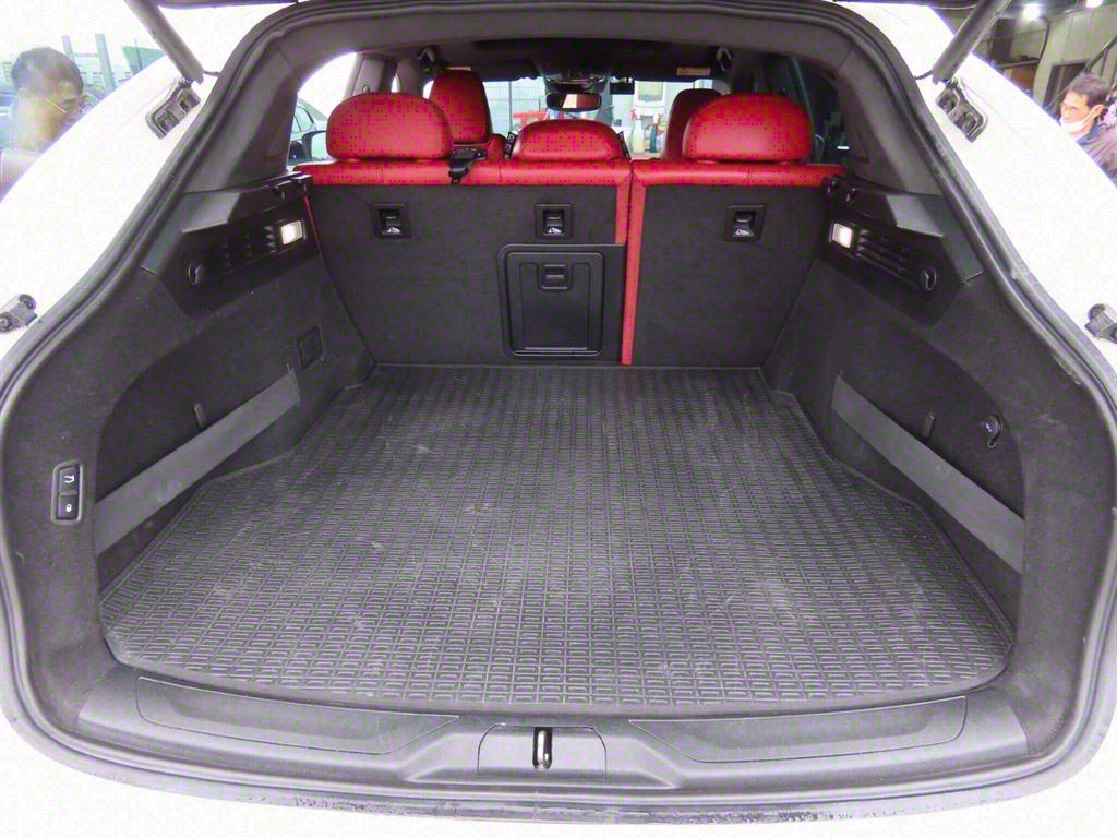 Maserati Levante - Vista 9