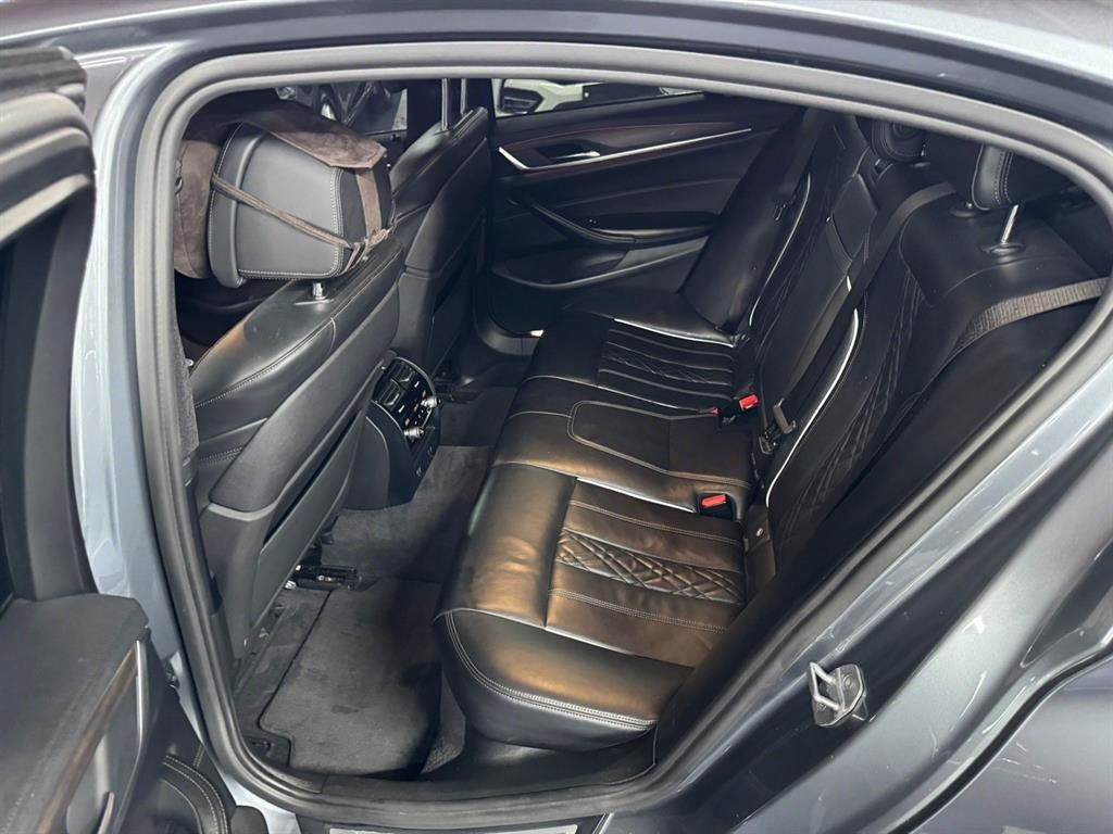 BMW 5 Series - Vista 9