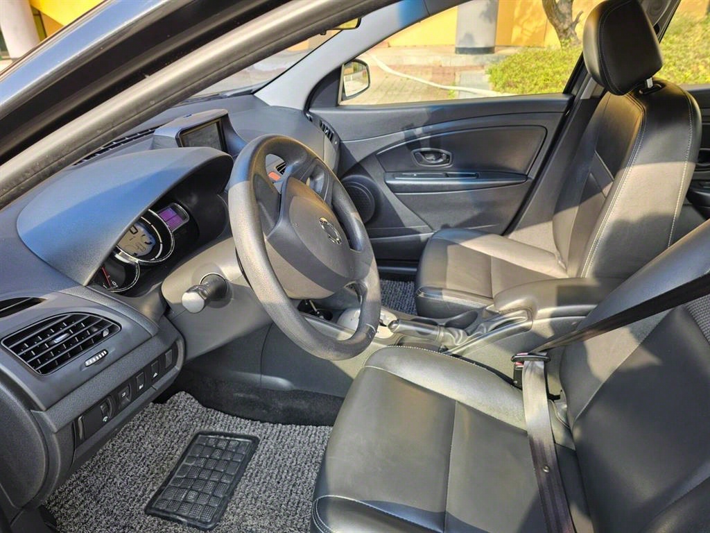 SAMSUNG SM3 2014 Gris - Importación desde Corea - HF Imports Iquique - Foto 14