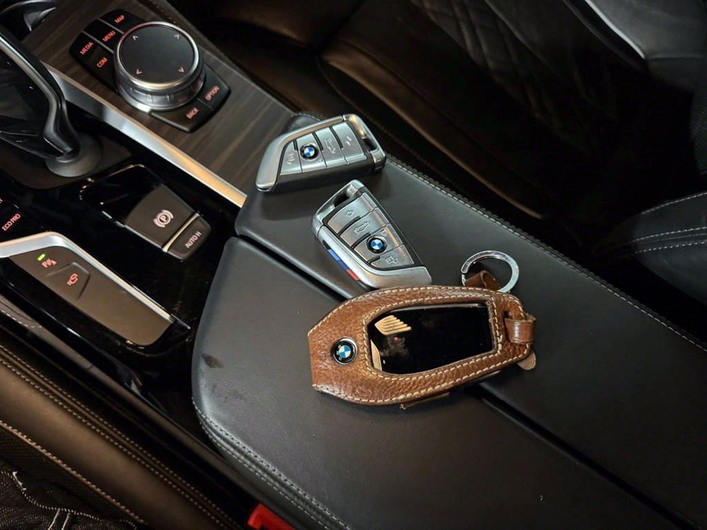 BMW 5 Series 2017 Gris - Importación desde Corea - HF Imports Iquique - Foto 20