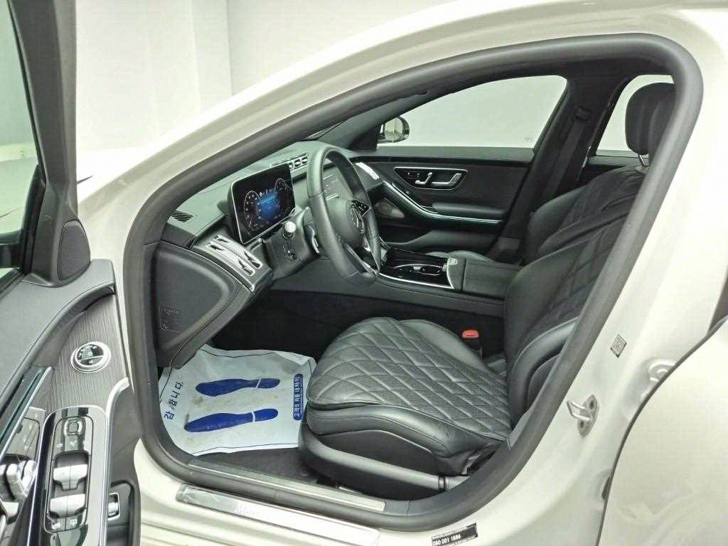 Mercedes Benz S Class - Vista 11