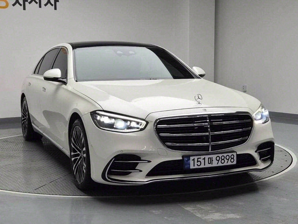 Mercedes Benz S Class - Vista 4