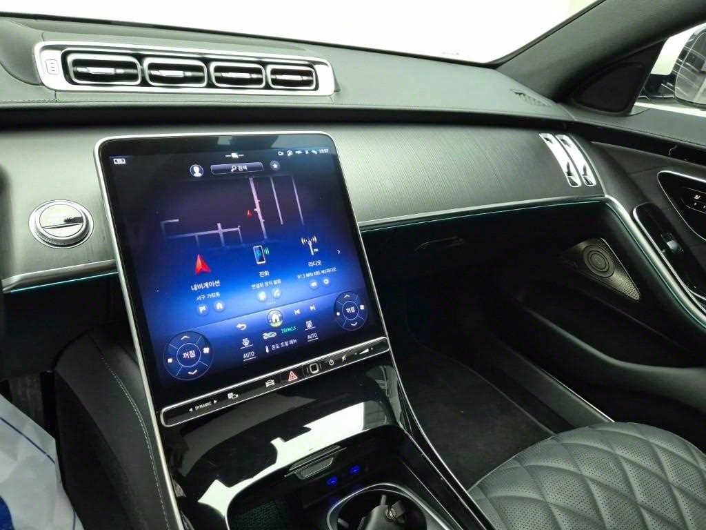 Mercedes Benz S Class - Vista 10