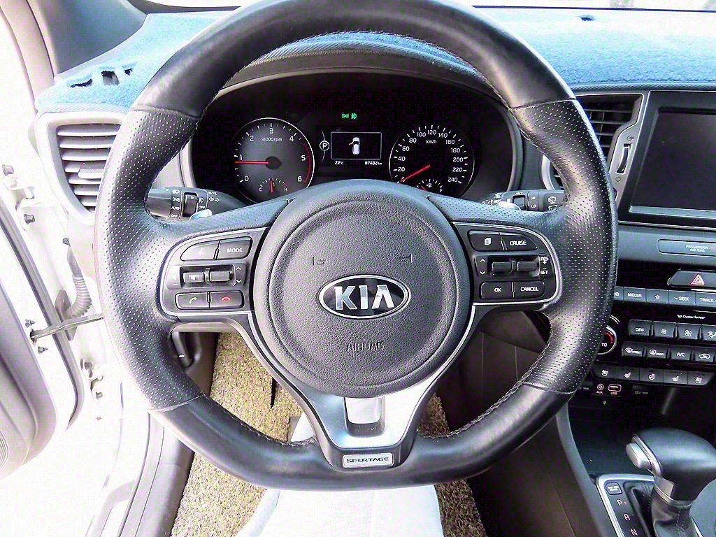 KIA Sportage - Vista 8
