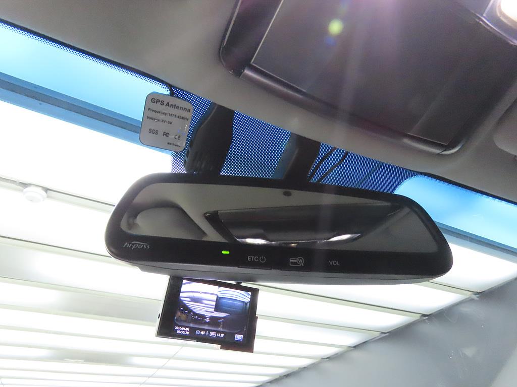 HYUNDAI Grandeur - Vista 12