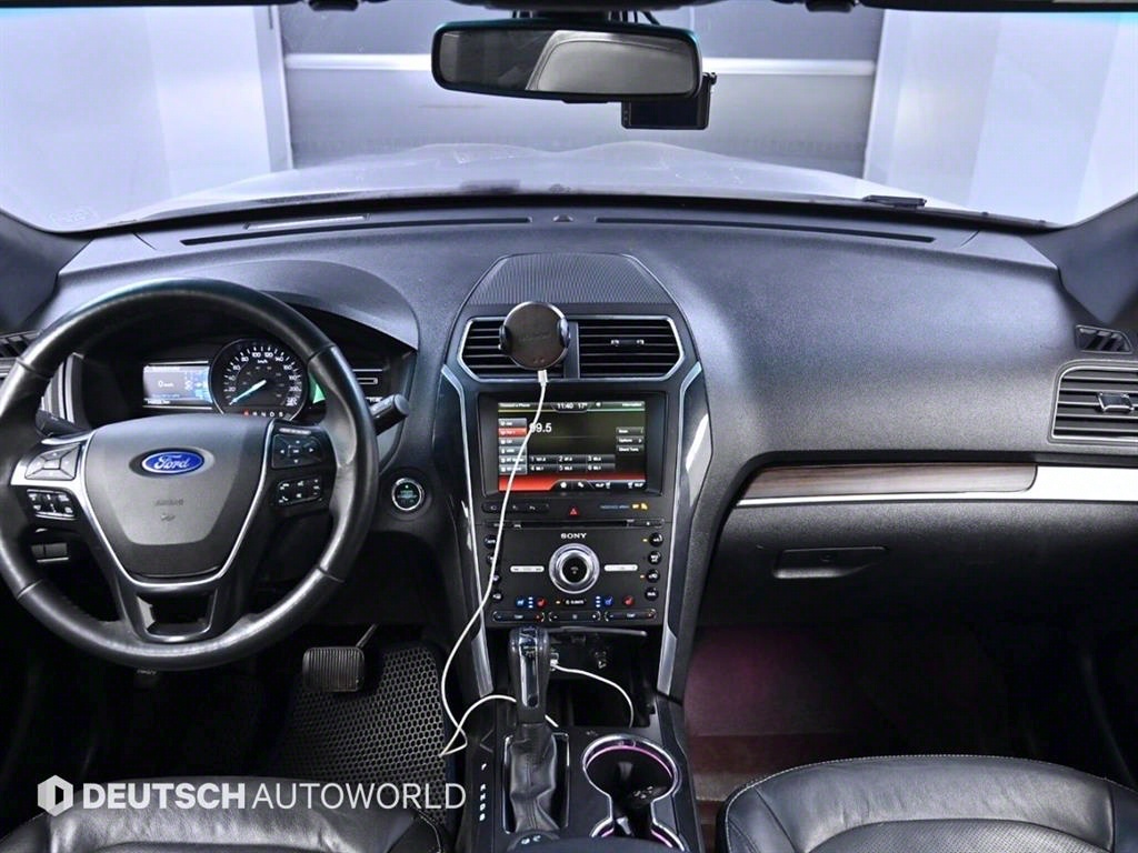 Ford Explorer - Vista 7