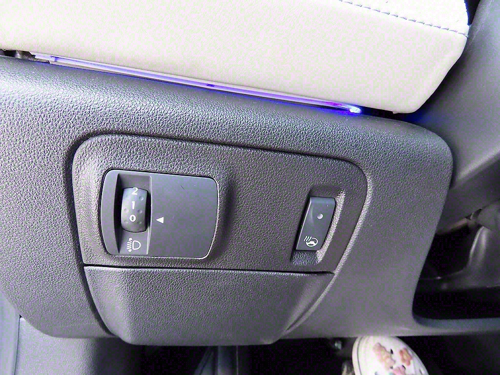 SAMSUNG SM6 - Vista 12