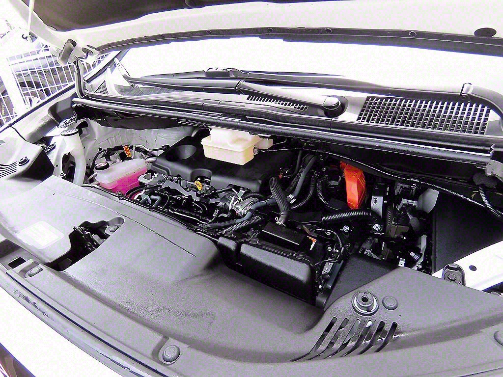 Toyota Alphard 2024 Blanco - Importación desde Corea - HF Imports Iquique - Foto 19