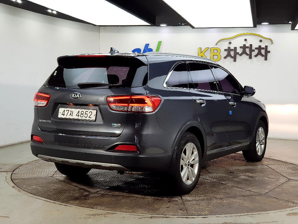 KIA Sorento - Vista 4