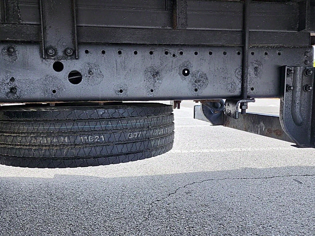 medium and large cargo truck 2017 Blanco - Importación desde Corea - HF Imports Iquique - Foto 13