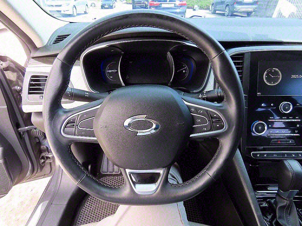 SAMSUNG SM6 - Vista 8