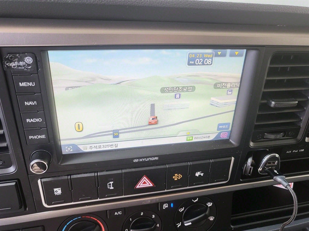 medium and large cargo truck - Vista 11