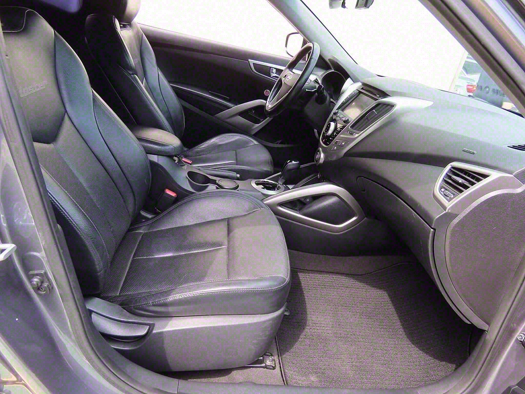 HYUNDAI Veloster - Vista 8