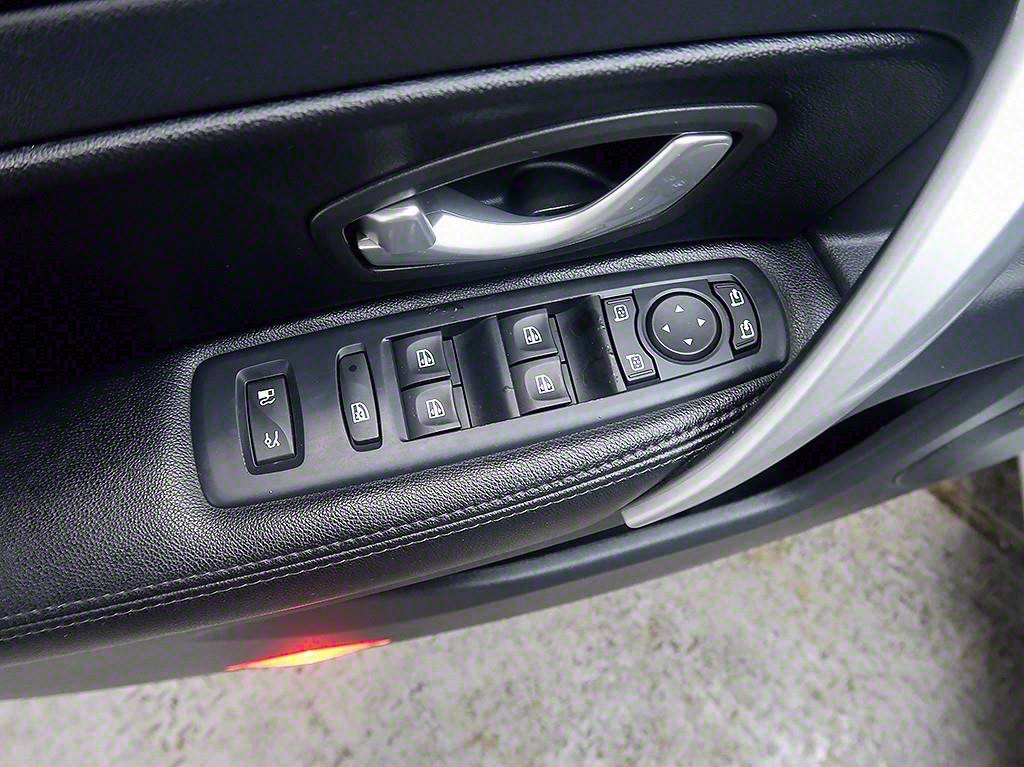 SAMSUNG SM5 2012 Gris - Importación desde Corea - HF Imports Iquique - Foto 13