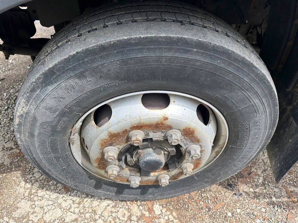 medium and large cargo Cargo 2016 Blanco - Importación desde Corea - HF Imports Iquique - Foto 14