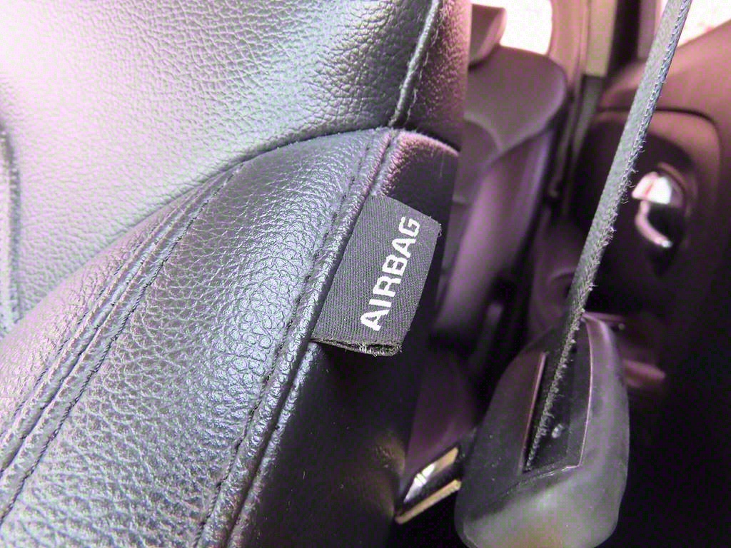 KIA Carens 2016 Blanco - Importación desde Corea - HF Imports Iquique - Foto 13