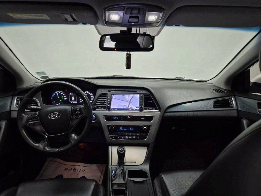 HYUNDAI Sonata - Vista 7