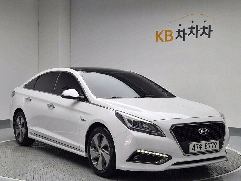 HYUNDAI Sonata - Vista 4
