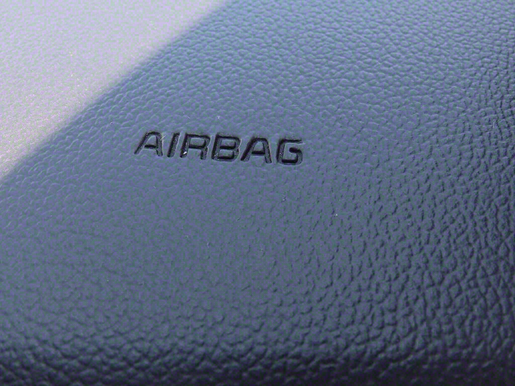 KIA Carens 2016 Blanco - Importación desde Corea - HF Imports Iquique - Foto 15