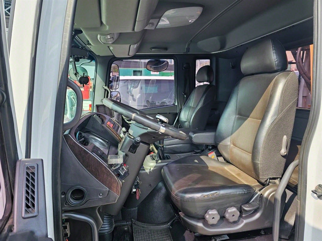 medium and large cargo goso 2019 Blanco - Importación desde Corea - HF Imports Iquique - Foto 16