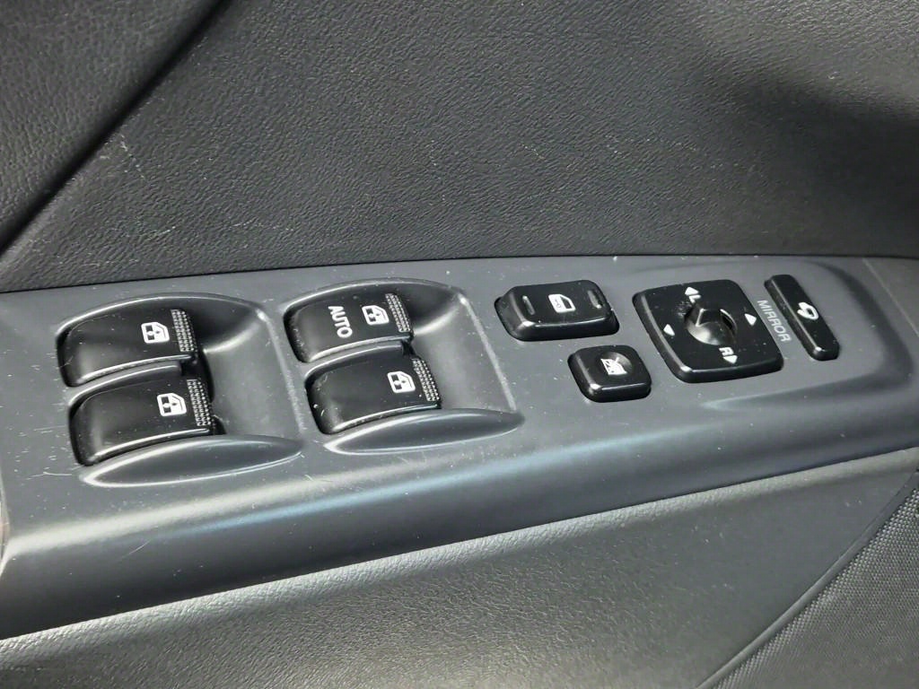 HYUNDAI Grandeur 2011 Negro - Importación desde Corea - HF Imports Iquique - Foto 13