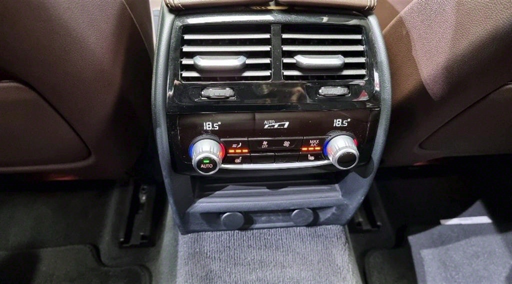 BMW Gran Turismo 2018 Negro - Importación desde Corea - HF Imports Iquique - Foto 17