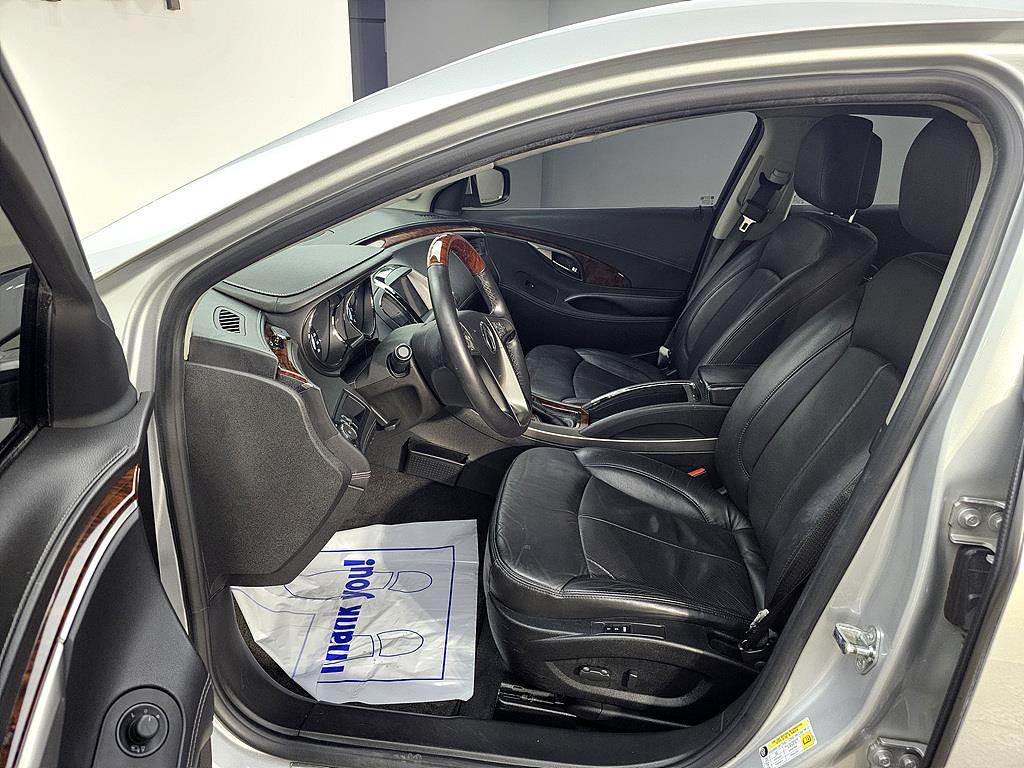 DAEWOO Alpheon - Vista 8