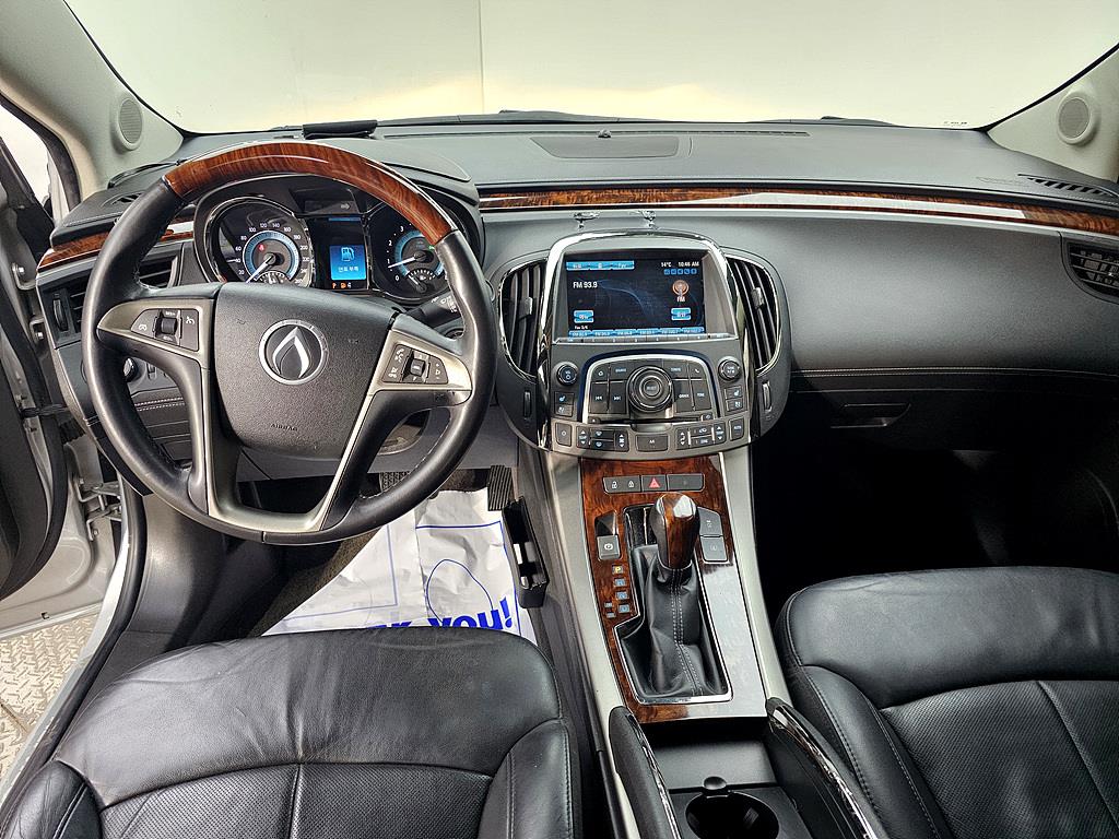 DAEWOO Alpheon - Vista 5